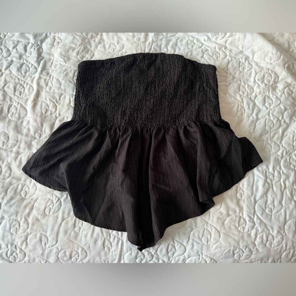 SHEIN Black Ruffled Tube Top